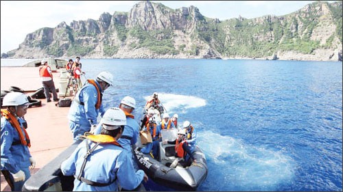 Japan’s nationalization of Senkaku Islands infuriates China - ảnh 1